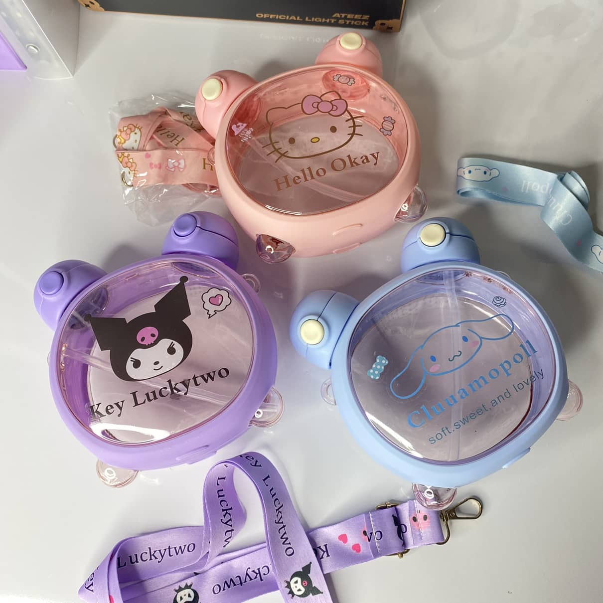 قمقمه سانریو