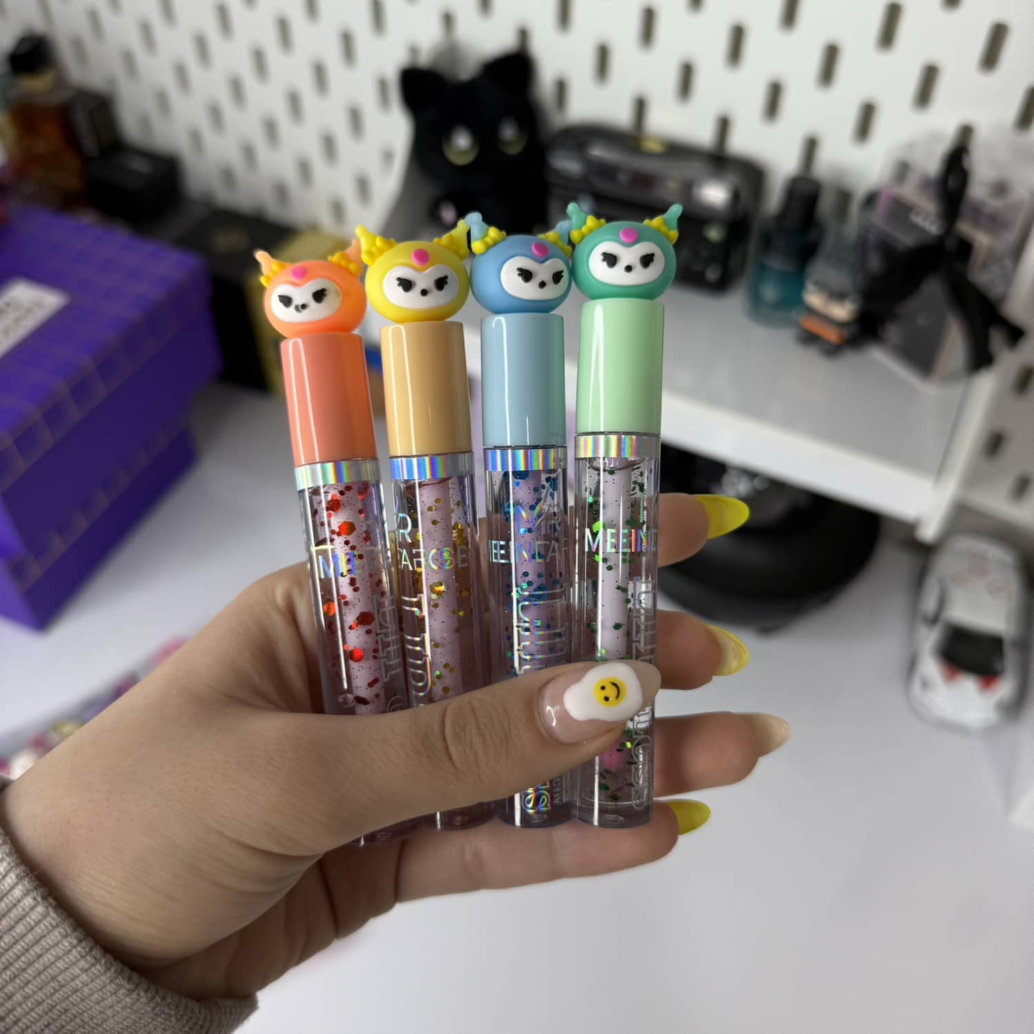 برق لب کرومی