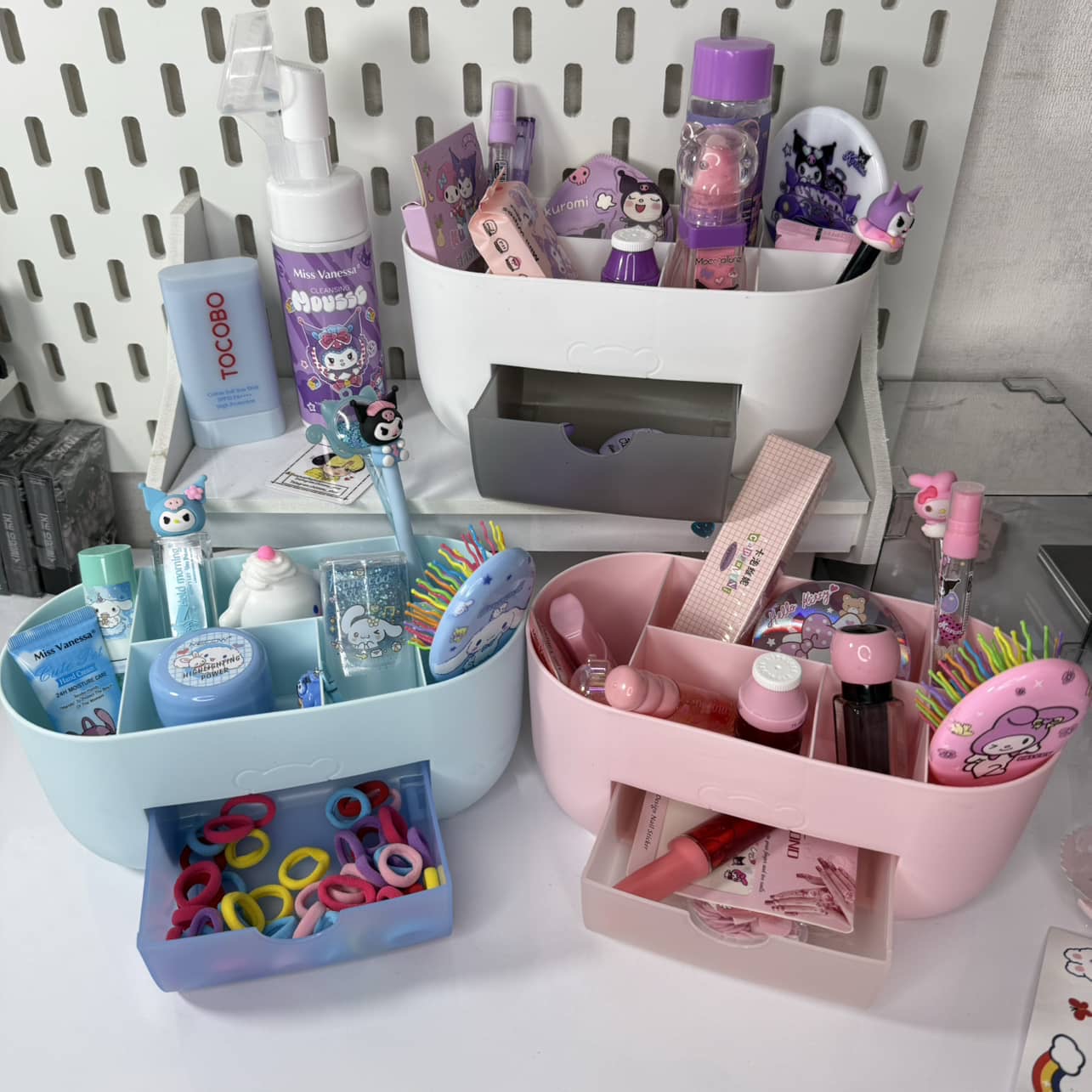 استند ارایشی