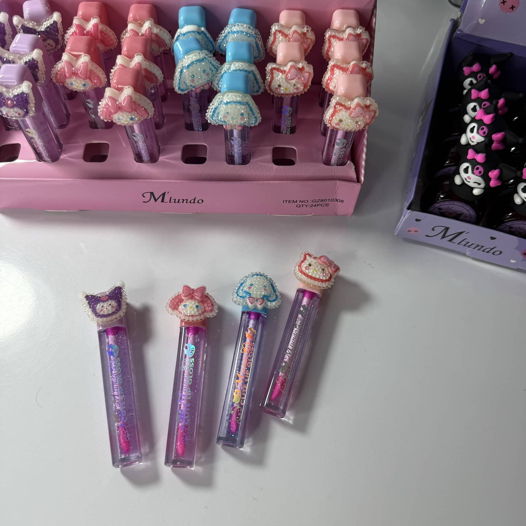 برق لب سانریو