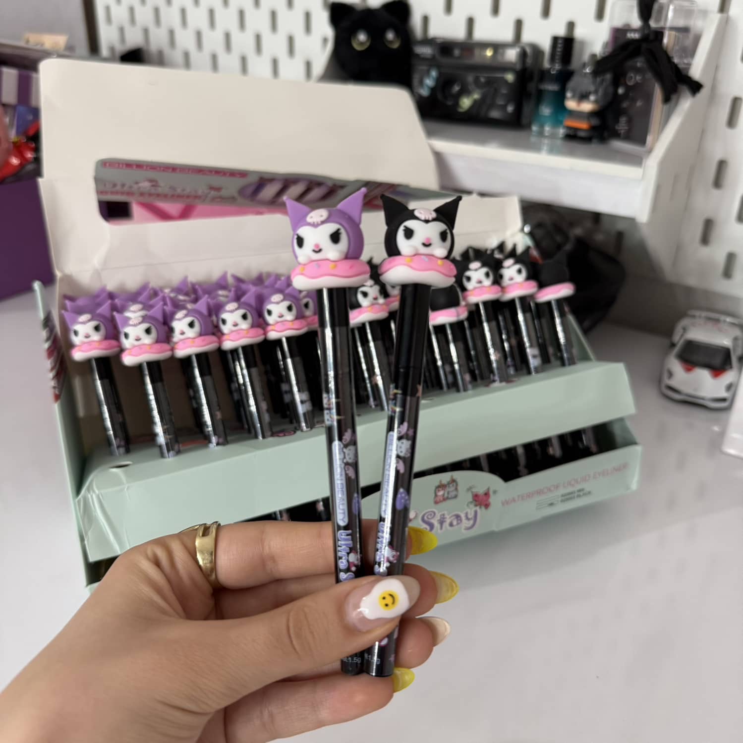 خط چشم کرومی