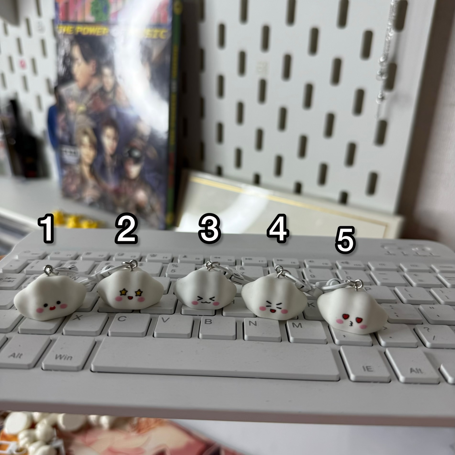 آویز ابر شبتاب