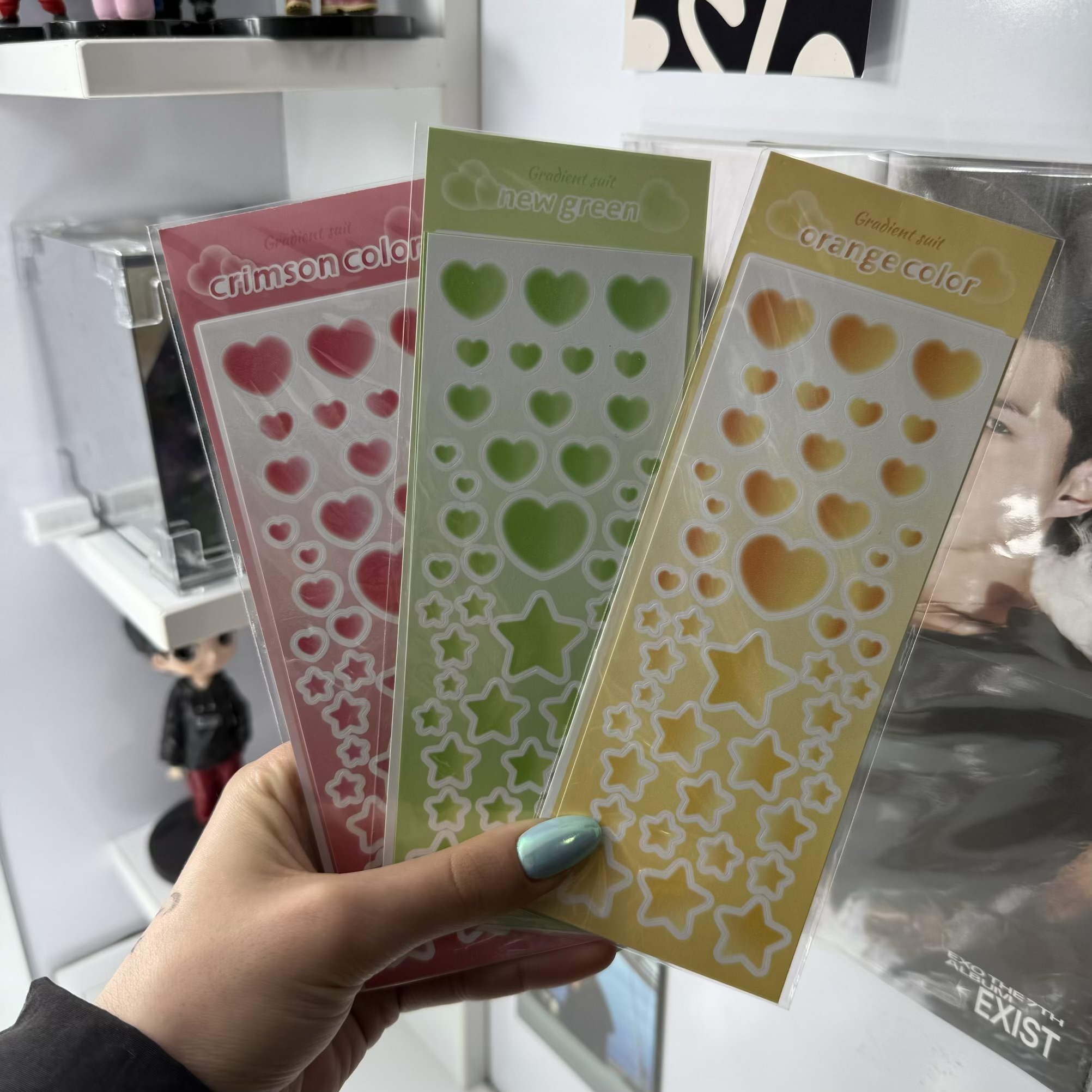 استیکر ستاره و قلب